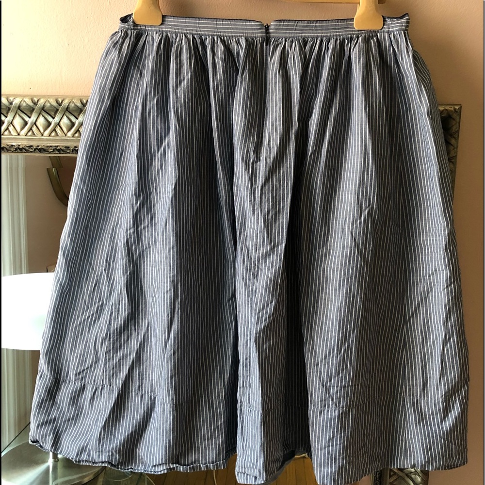 Knee-length striped summer skirt